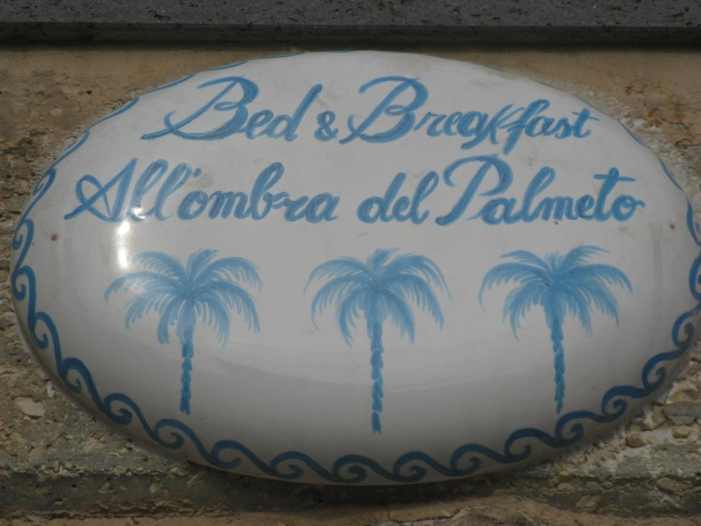 All'Ombra Del Palmeto Taranto Exterior photo